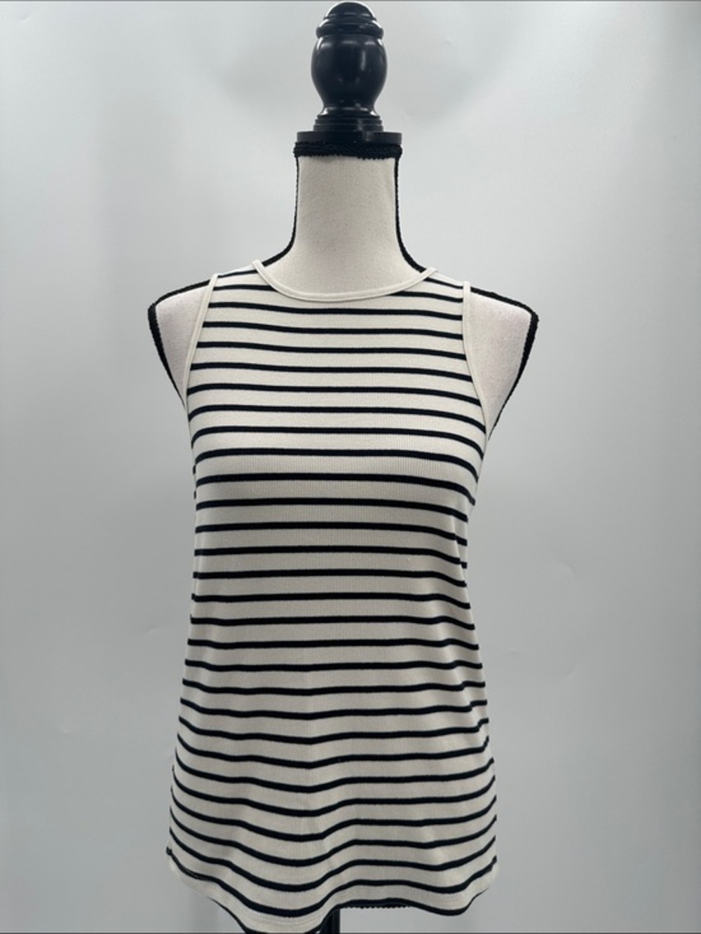 NWT cream & black ribbed striped tank top size large